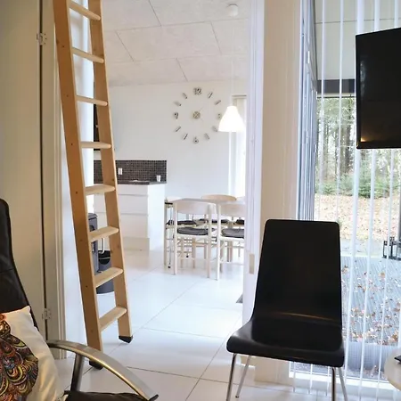 1 Bedroom Stunning In *