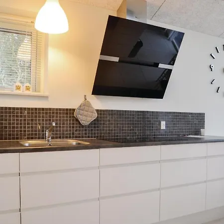 1 Bedroom Stunning In