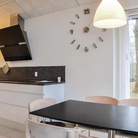 Vakantiehuis 1 Bedroom Stunning In